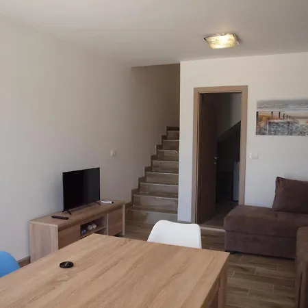 Apartment Apartman&studio S Ploce (Dubrovnik-Neretva)